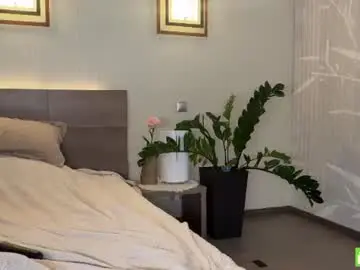 Chaturbate Sex Cam of roselyn_rose