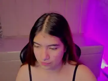 Chaturbate Live Sex Cam of alesia_v