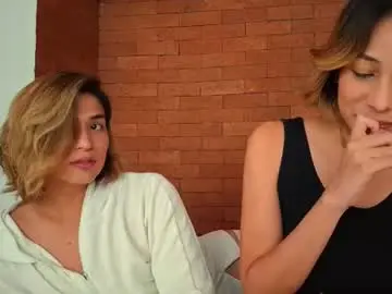 Chaturbate Live Porn of skyamber8v2