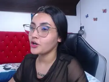 Chaturbate Free Porn Cam of sofiaasexy19