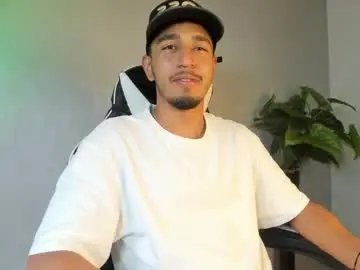 Chaturbate Free Porn Cam of brand_collins