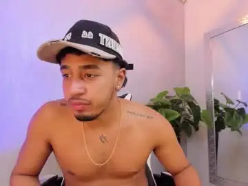 Chaturbate Sex Cam of brand_collins