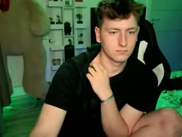 Chaturbate Live Sex Cam of hotboyshorny