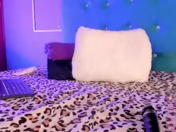 Chaturbate Live Sex of lana_queen13