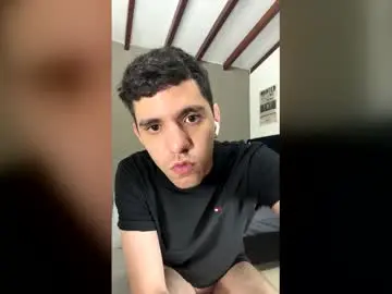 Chaturbate Sex Cam of matt_blue1