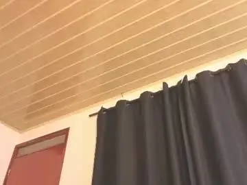 Chaturbate Live Porn of renaxi_smith