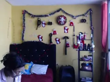 Chaturbate Live Sex Cam of violetsexhot999