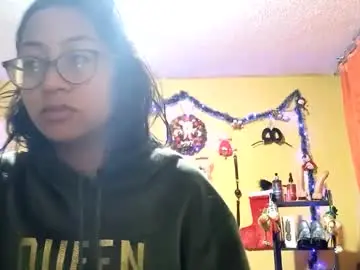 Chaturbate Live Sex Cam of violetsexhot999