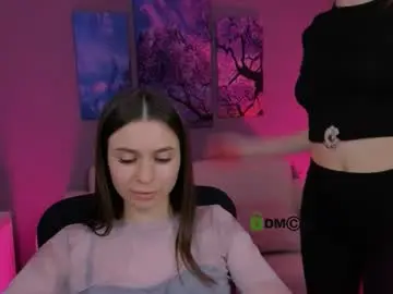 Chaturbate Live Porn of flora_ri