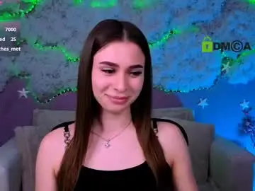 Chaturbate Live Sex Cam of flora_ri