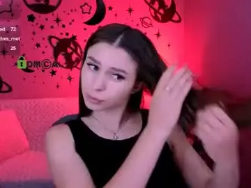 Chaturbate Private Sex Chat of flora_ri