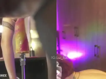 Chaturbate Live Porn of pinkloly69