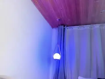 Chaturbate Watch Live Sex Cams of valentinaboobz