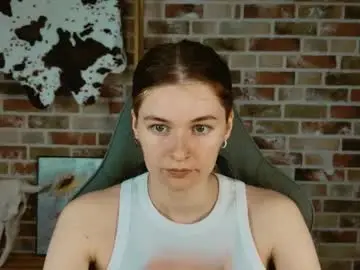 Chaturbate Live Porn of chillsnail_bro