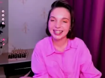 Chaturbate Live Sex Cam of kindhazelhere_