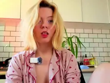 Chaturbate Adult Video Chat of melinakittyy