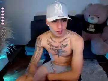 Chaturbate Live Sex Cam of capoink