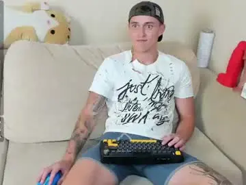 Chaturbate Sex Chat of crazybottom99