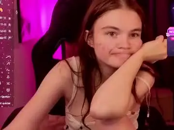 Chaturbate Sex Cam of emmasmall