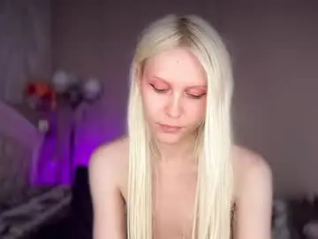 Chaturbate Free Porn Cam of kitty_dora