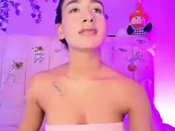 Chaturbate Watch Live Sex Cams of nikibrice