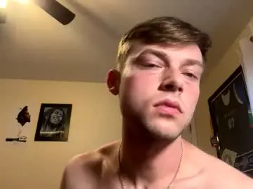 Chaturbate Nude Webcam of mrcoolguy68