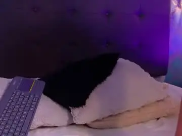 Chaturbate Live Sex Cam of ray_lily
