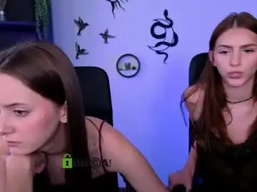 Chaturbate Watch Live Sex Cams of chloe_ley