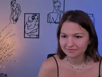 Chaturbate Watch Live Sex Cams of chloe_ley