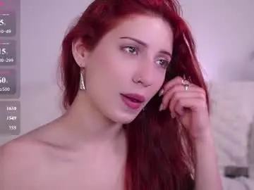 Chaturbate Live Sex Cam of elena_li