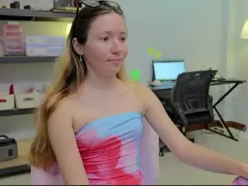 Chaturbate Adult Webcams of ellcrys