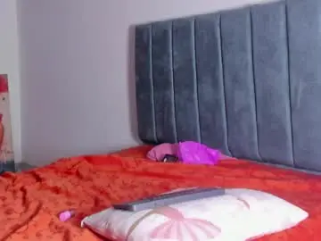 Chaturbate Adult Video Chat of monica__04