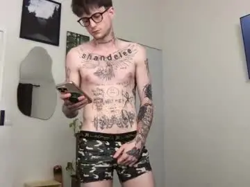 Chaturbate Live Sex of prettyboyszn