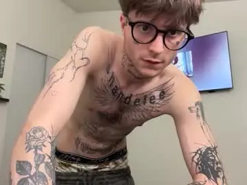 Chaturbate Adult Video Chat of prettyboyszn