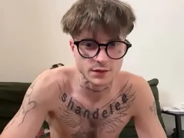 Chaturbate Best live sex cam show of prettyboyszn