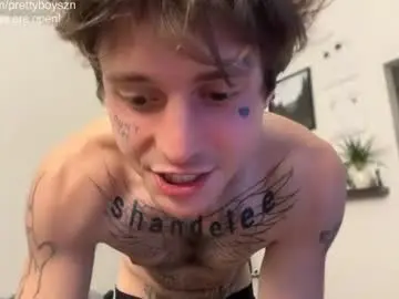 Chaturbate Best Webcam of prettyboyszn