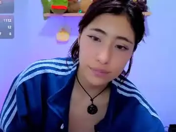 Chaturbate Live Sex Cam of yiren_