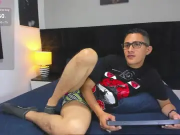 Chaturbate Best live sex cam show of adam_walker_1