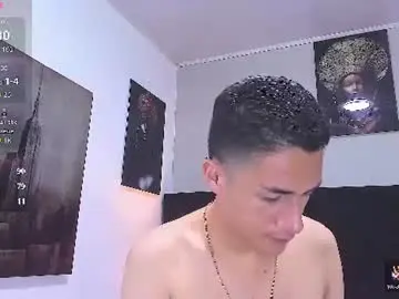 Chaturbate Watch Live Sex Cams of adam_walker_1