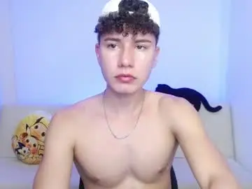 Chaturbate Watch Live Sex Cams of adrian_morelli