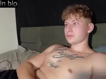 Chaturbate Sex Chat of lildyl06