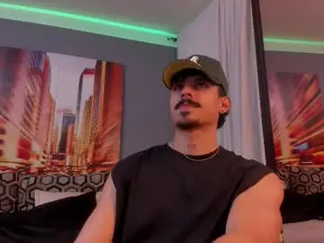 Chaturbate Live Sex Cam of lukeetaylor_