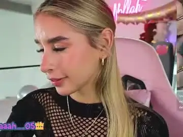 Chaturbate Watch Live Sex Cams of nallah__