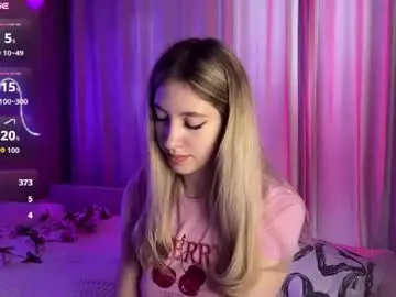 Chaturbate Live Sex Cam of creammberryyy