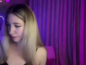 Chaturbate Watch Live Sex Cams of creammberryyy