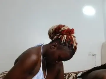 Chaturbate Live Sex of darkberry_ebony2
