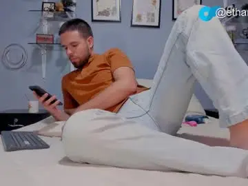 Chaturbate Nude Webcam of ethan_adam