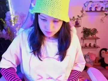 Chaturbate Free Live Porn of eymmy_24