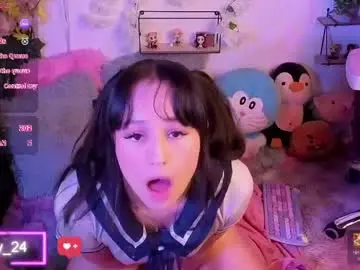 Chaturbate Best live sex cam show of eymmy_24