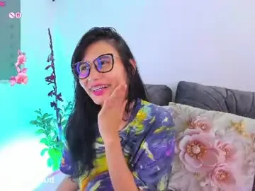 Chaturbate Watch Live Sex Cams of nayecloud